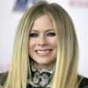 PHOTO Avril Lavigne débarque sur Tik Tok : son visage choque les internautes - Voici