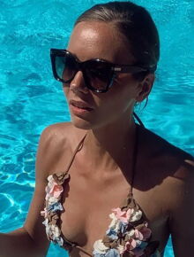 PHOTOS Amandine Petit, Clara Morgane, Jennifer Lopez… Découvrez les stars les plus sexy en maillots de bain !