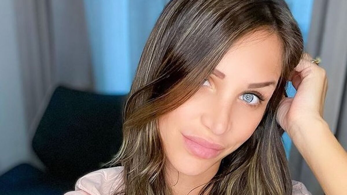 Il Me Disait Qu Il Ne M Aimait Plus Julia Paredes Revient Sur Sa Separation Avec Son Compagnon Quand Elle Etait Enceinte De Sept Mois Voici