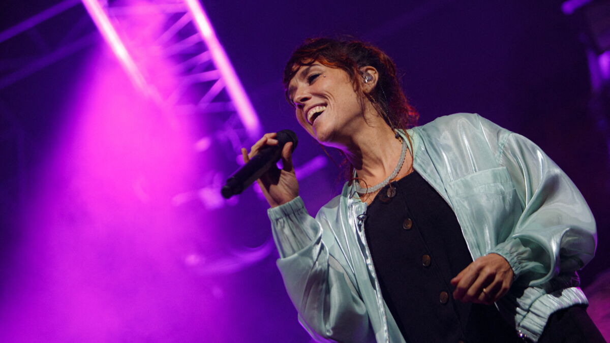 chanson française rencontre amoureuse