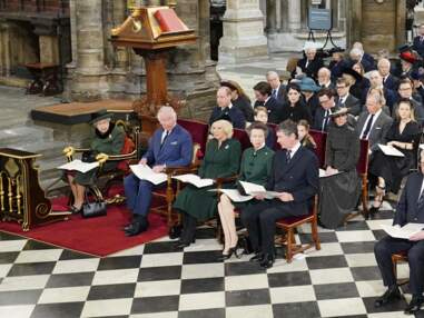 VOICI Messe pour le prince Philip : la famille royale réunie autour d'Elizabeth II 