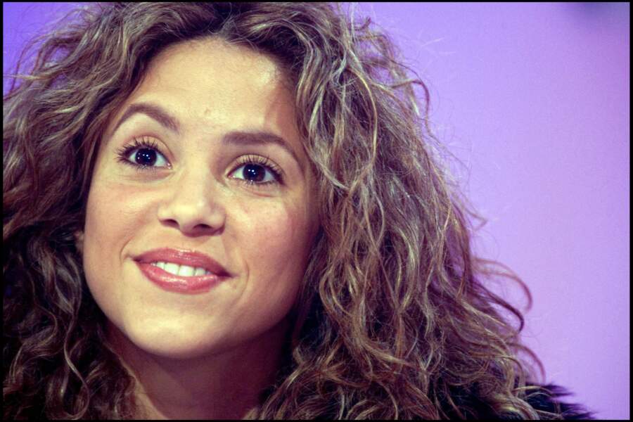 Shakira : découvrez son évolution physique - Voici