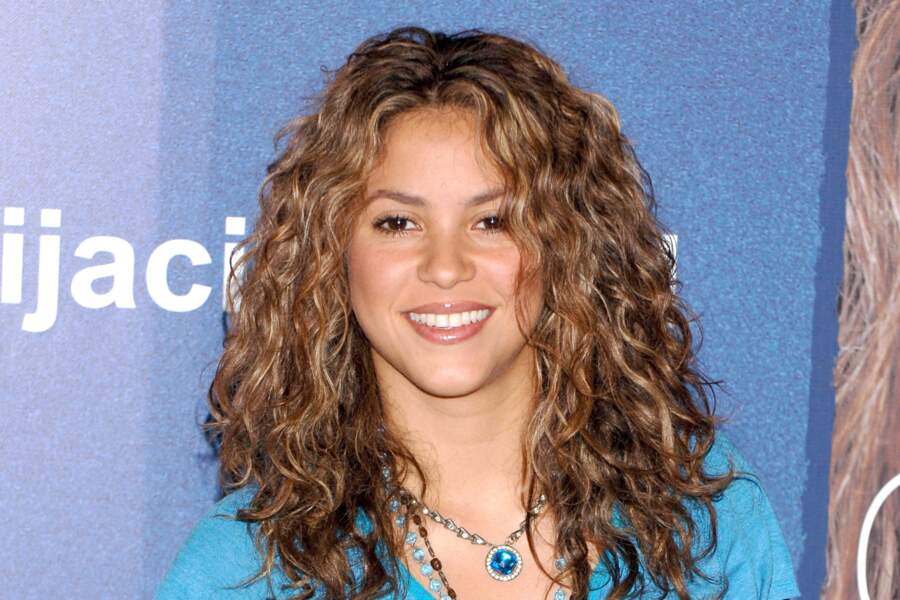 Shakira : découvrez son évolution physique - Voici