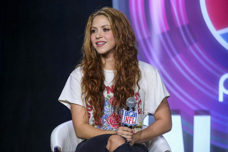 Shakira : découvrez son évolution physique - Voici