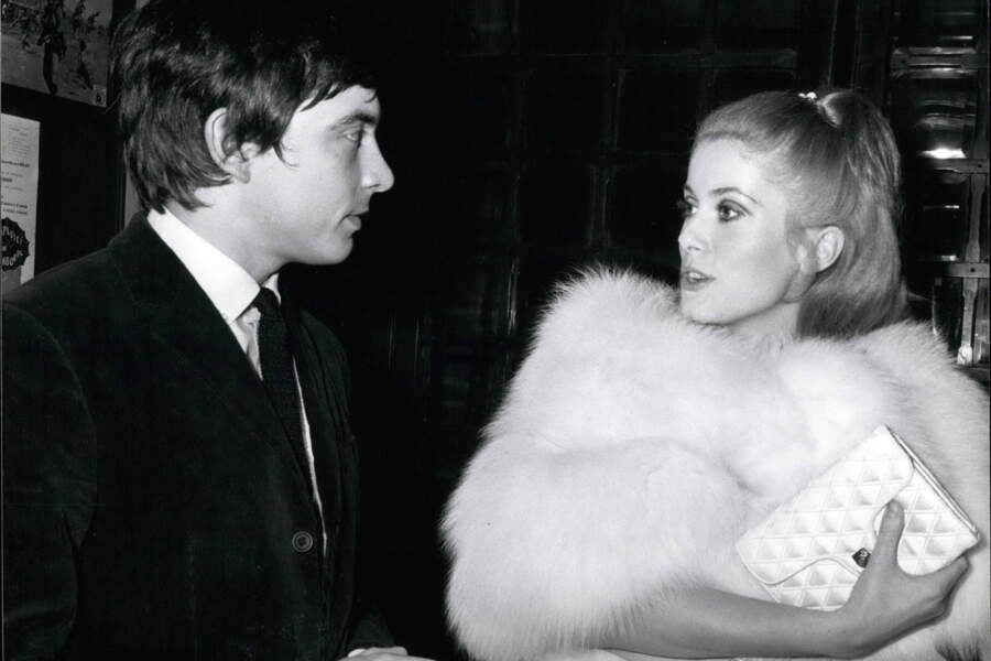 Catherine Deneuve : retour sur les hommes de sa vie - Voici