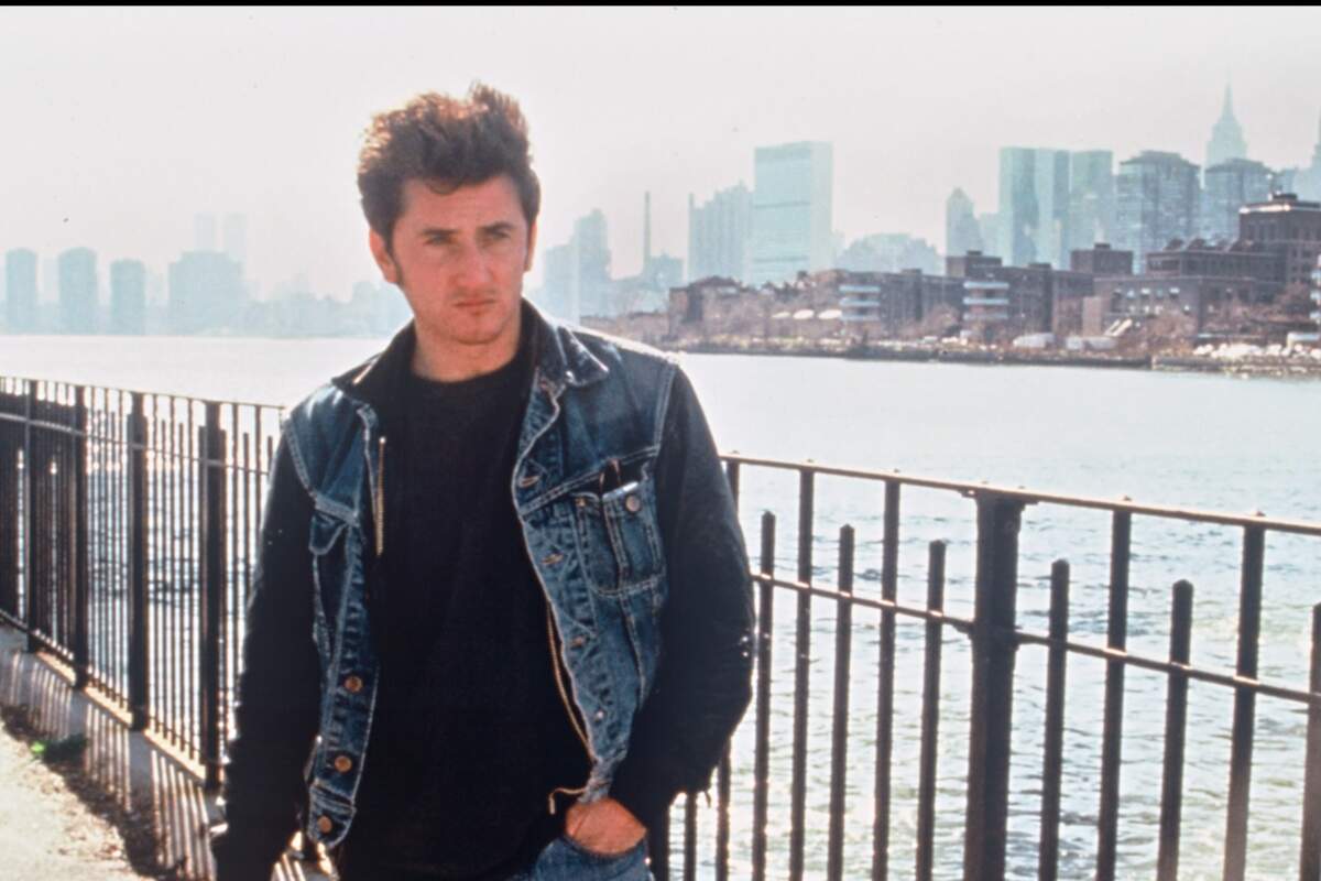 La carrière en images de Sean Penn - Voici