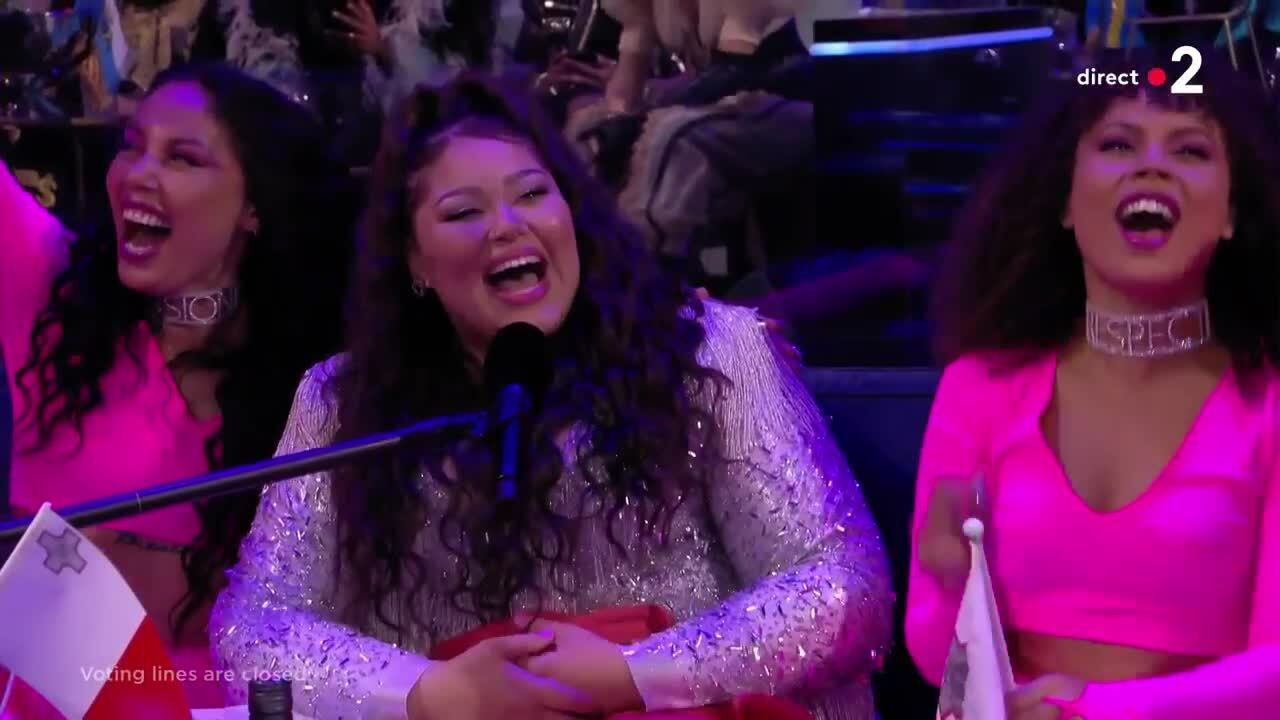 Video Eurovision 21 Un Candidat Italien A T Il Vraiment Consomme De La Drogue En Direct Voici Video Eurovision 21 Un Candidat Italien A T Il Vraiment Consomme De La Drogue En Direct Voici