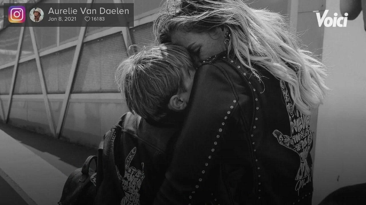 Aurelie Van Daelen Et Nicolas 2022 Aurélie Van Daelen (Mamans et Célèbres) : son fils aux urgences, elle fait  passer un message important à ses fans - Voici