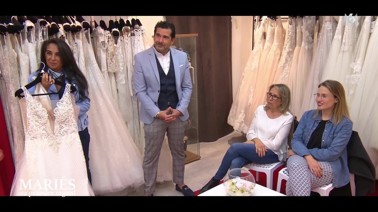 Inscription Mariés Au 1er Regard Mariés au premier regard : combien coûtent les mariages à la production ? -  Voici
