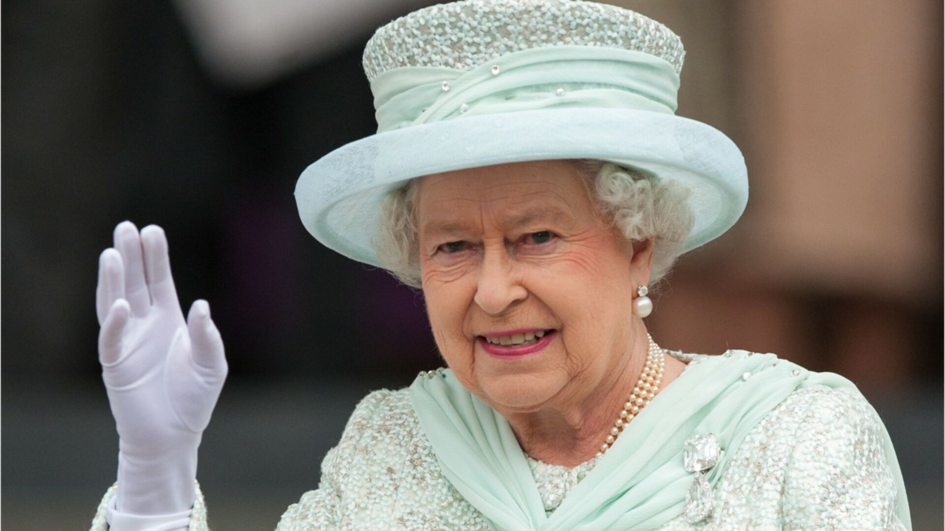 Procedure Mort Reine Dangleterre Opération London Bridge » : quel est le protocole prévu pour la mort de la  reine Elizabeth II - Voici