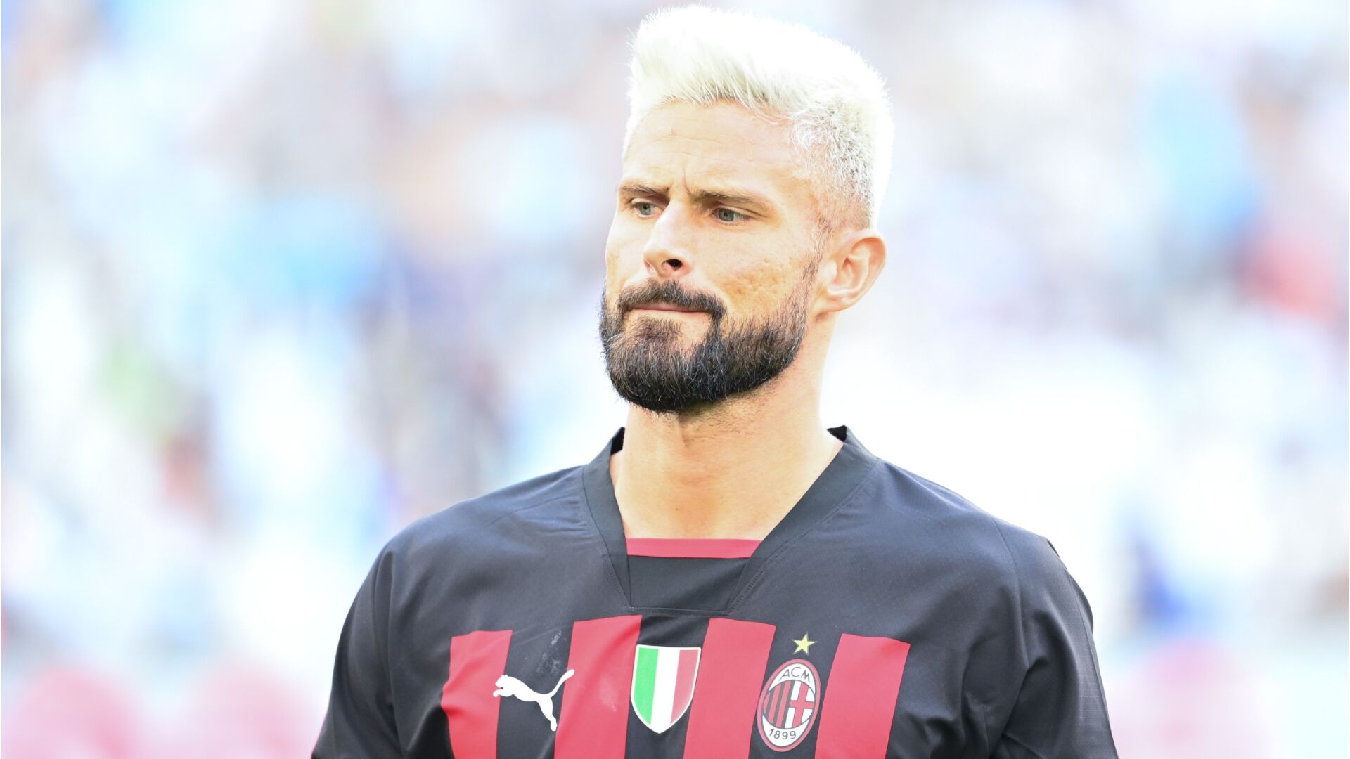 Combien Gagne Olivier Giroud Par Mois Olivier Giroud : que est le salaire de l'attaquant français de l'équipe de  France ? - Voici