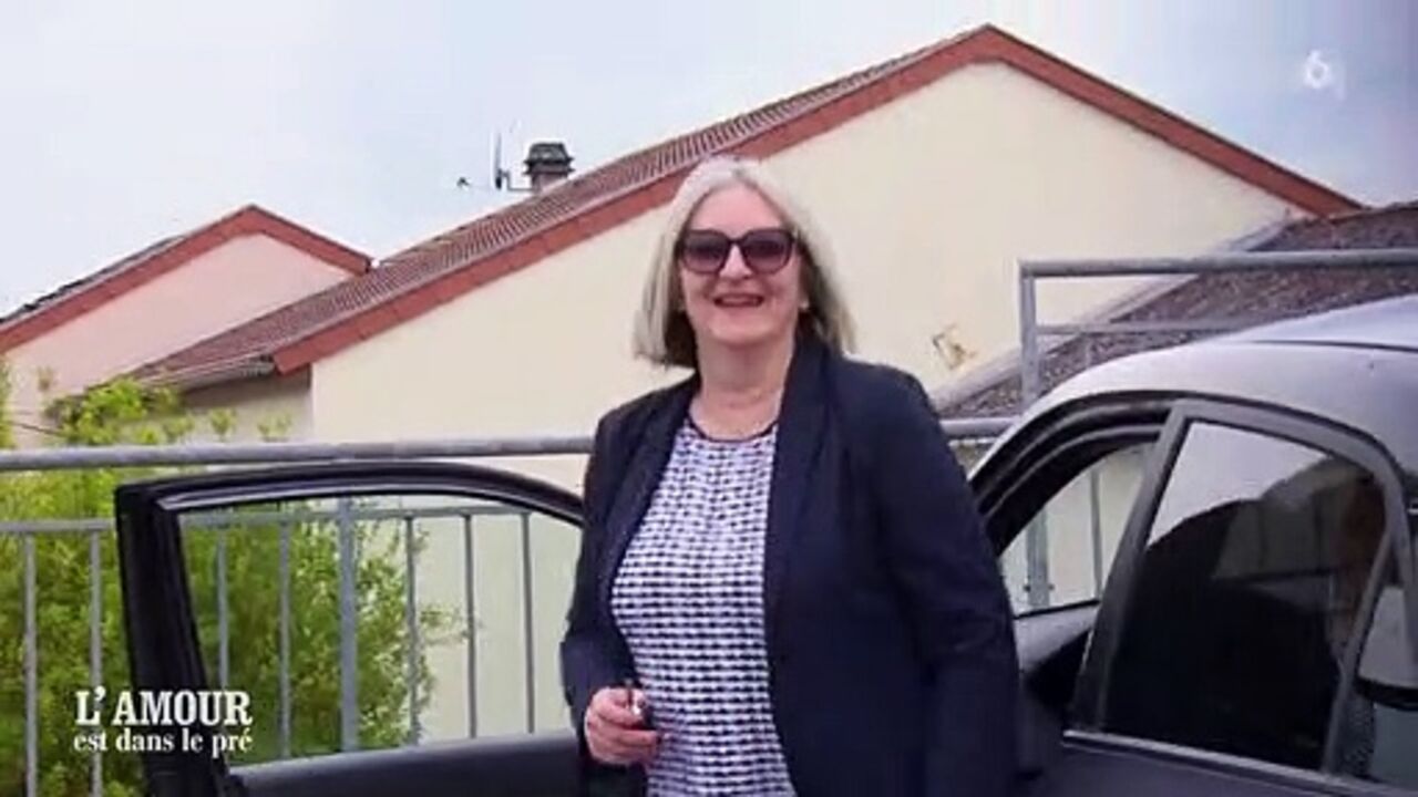 Valerie L Amour Est Dans Le Pré L'amour est dans le pré : Valérie « remontée » après avoir pris « deux  gouttes de CBD », elle fait réagir Twitter (ZAPTV) - Voici