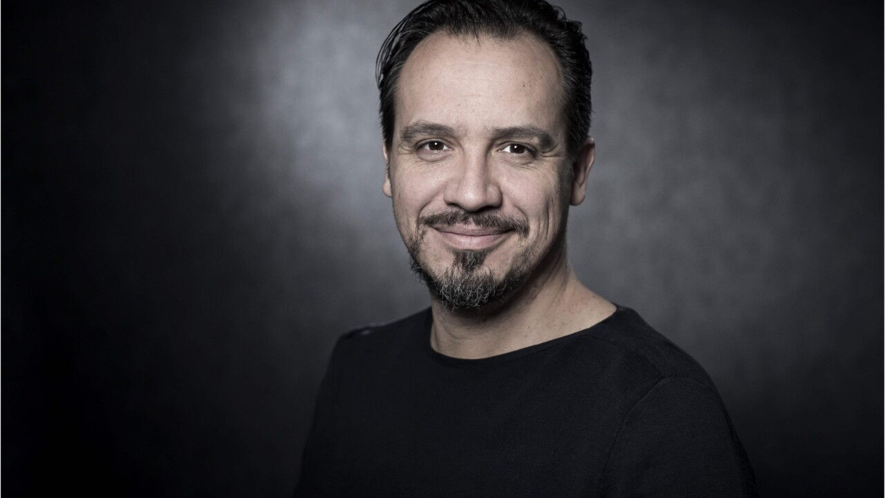 Kaamelott Les Affiches Du Film D Alexandre Astier Moquees Par Les Internautes Voici