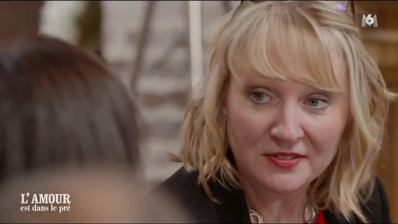 Video L Amour Est Dans Le Pre Hospitalisee Sophie Elodie A Manque La Diffusion De Son Portrait Voici