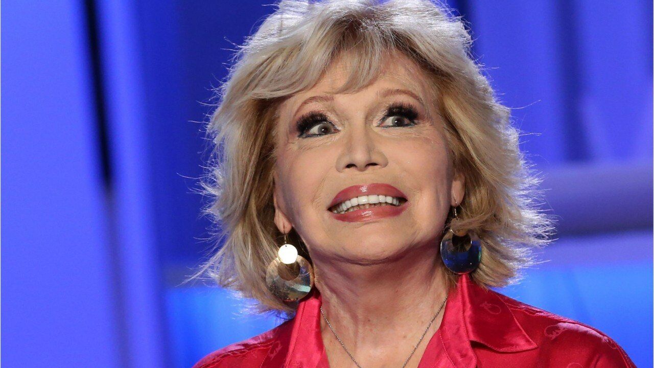 Quel Est L Age De Arielle Dombasle Quel âge a Arielle Dombasle ? Le mystère élucidé ! - Voici