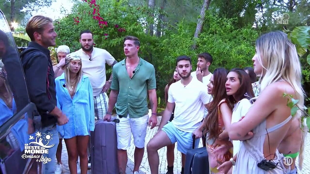 Jeux Dangereux Reste Du Monde A Ibiza