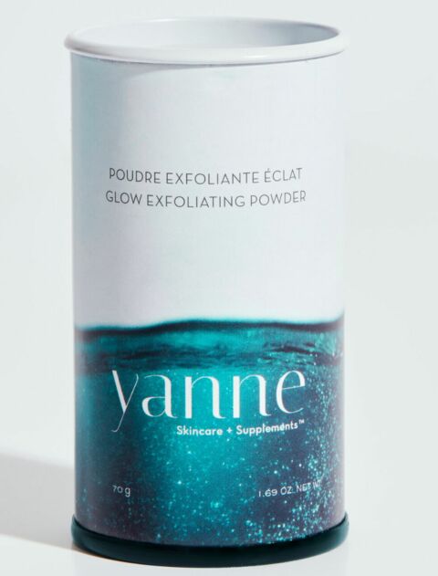 Poudre de Lait Exfoliante : Focus sur la noix de coco et ses bienfaits