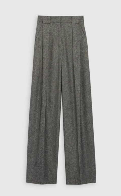 Pantalon large en laine Claudie Pierlot, 147 euros au lieu de 245 euros