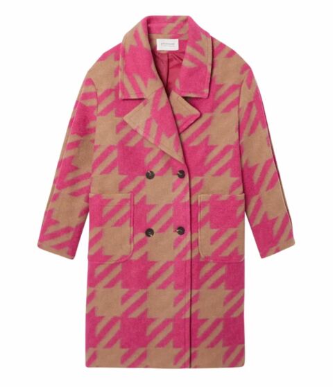 Manteau à carreaux rose Promod, 64,99 euros au lieu de 129,99 euros
