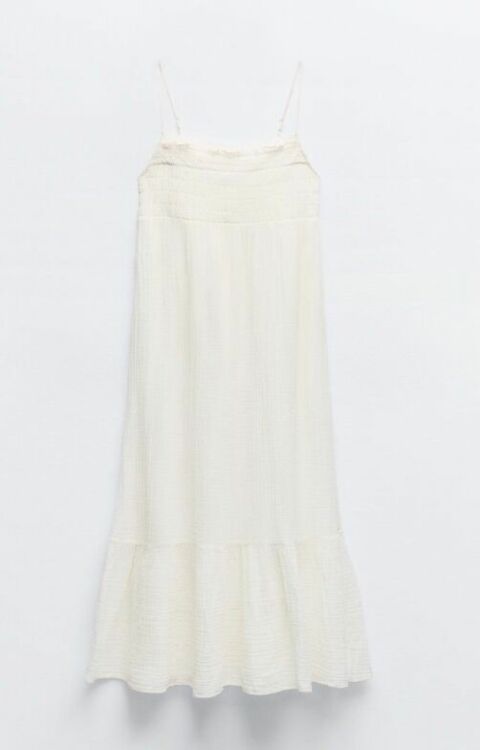 Robe blanche à bretelles Zara, 45,95 euros