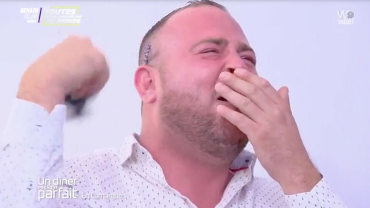Lili Un Diner Presque Parfait VIDEO Un dîner presque parfait : un invité manque de s'étouffer après avoir  goûté l'apéritif trop épicé d'une candidate - Voici