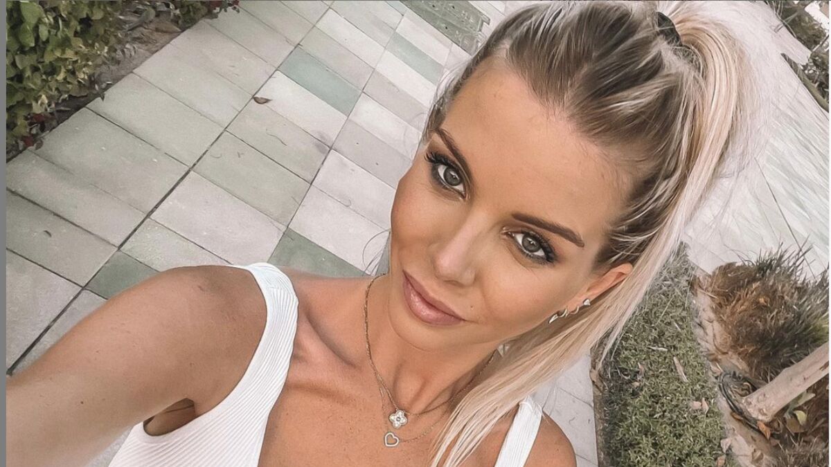Jessica Thivenin Enceinte Troisième Bébé PHOTO Jessica Thivenin enceinte : elle affiche son baby bump, un détail  chiffonne ses fans - Voici