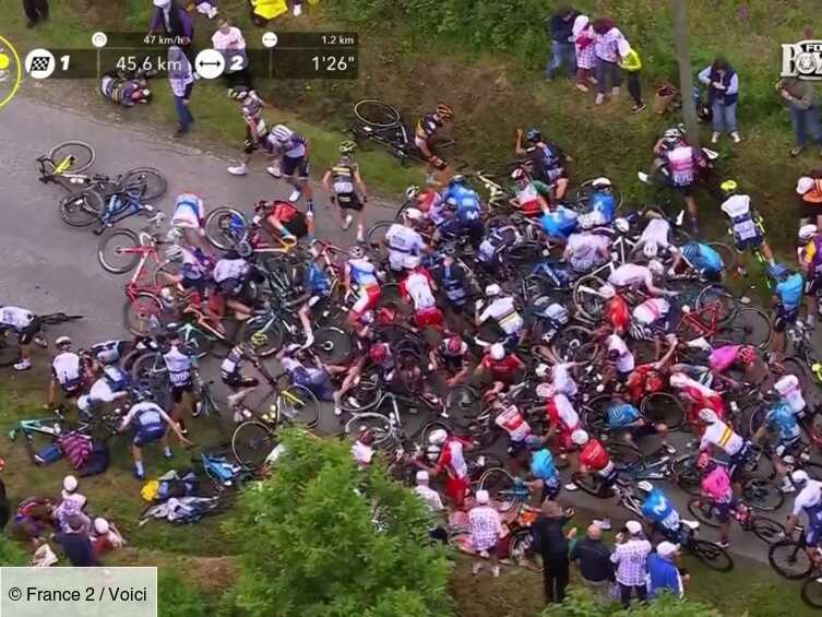 VIDEO Tour de France un accident avec une spectatrice provoque un