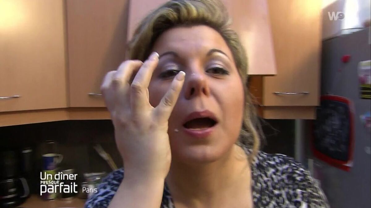 Cindy Lopes Un Diner Presque Parfait VIDEO Un dîner presque parfait : aspergée de chantilly, Cindy Lopes en  prend plein la tête - Voici