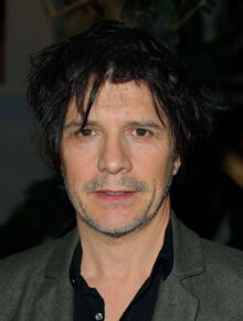 Mort De St Phane Sirkis D Indochine Cette Autre Hypoth Se Laquelle Croit Son Fr Re