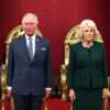 Camilla future reine d’Angleterre : le prince Charles et son épouse « touchés et honorés » par la décision de la reine Elizabeth II - Voici