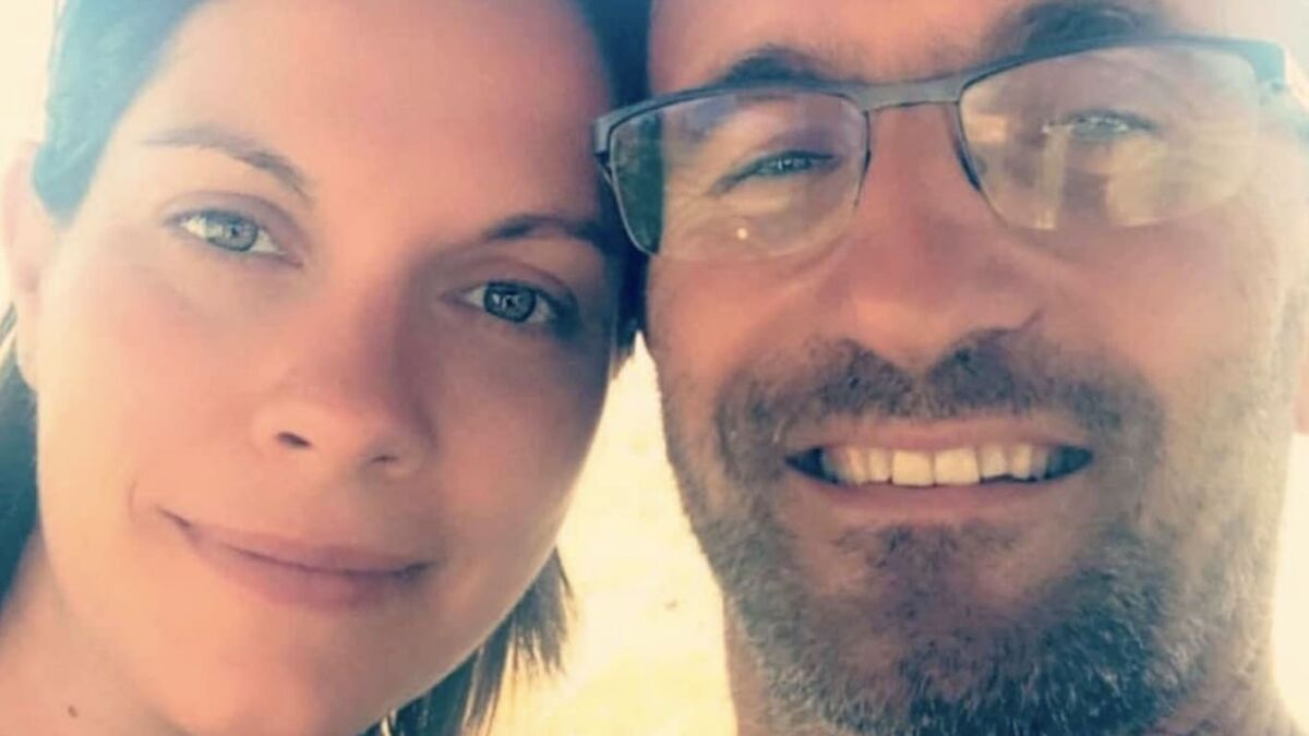 Jo Et Claire L amour Est Dans Le Pré Jo (L'amour est dans le pré) fête ses 6 mois de mariage avec Claire et fait  une triste révélation - Voici