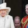 Elizabeth II va aider le prince Andrew à payer les 14 millions de d’euros à Virginia Giuffre - Voici