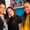 Familles nombreuses, la vie en XXL : Alicia, Olivia et Elsa Gayat s’unissent pour un projet musical - Voici