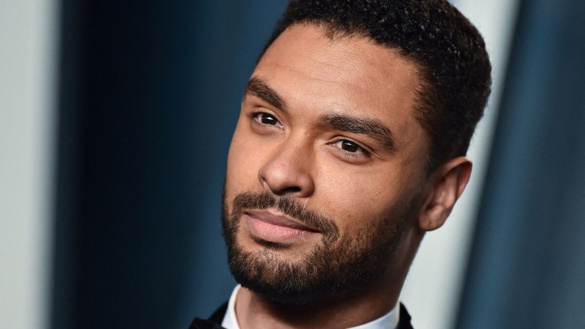 Les Chroniques De Bridgerton Simon Saison 2 La chronique des Bridgerton : que devient Regé-Jean Page, le beau gosse de  la saison 1 ? - Voici