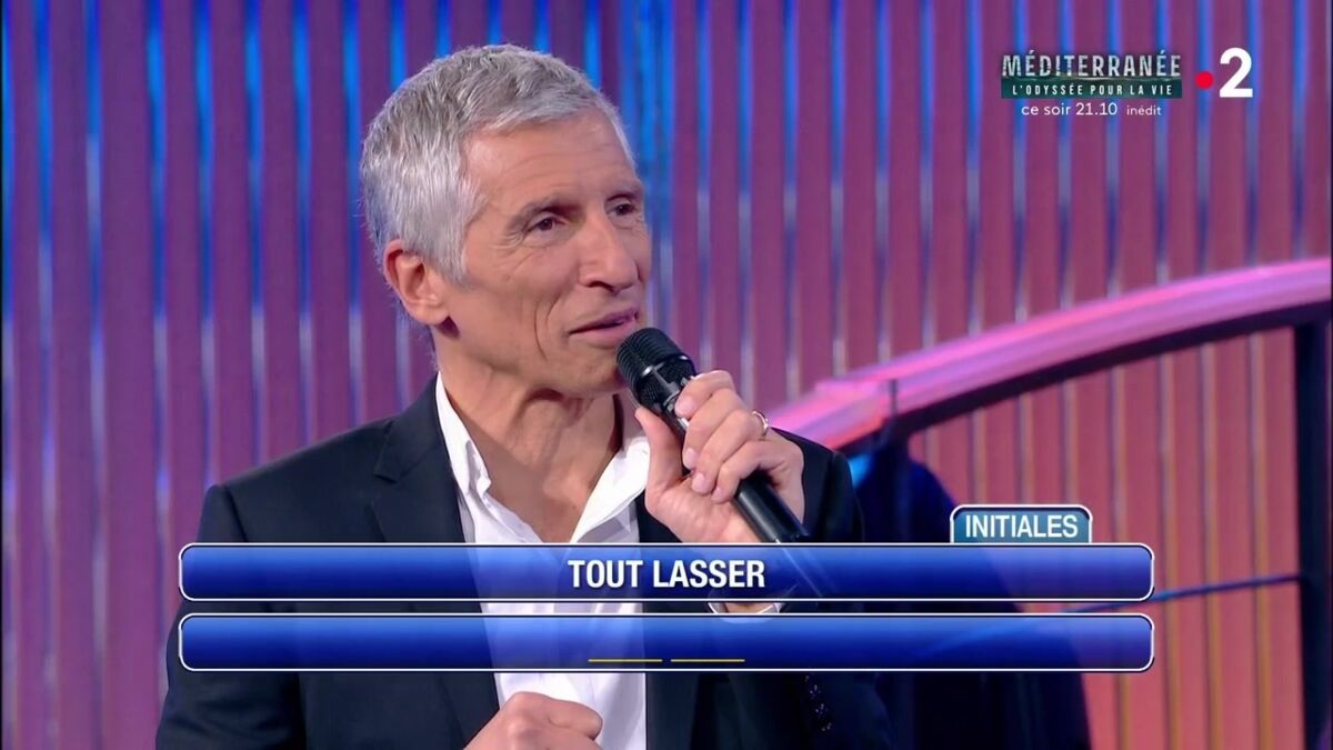 N Oubliez Pas Les Paroles 19 Avril 2022 VIDEO N'oubliez pas les paroles : Nagui étonné par le geste de grande  classe de Kristofer - Voici