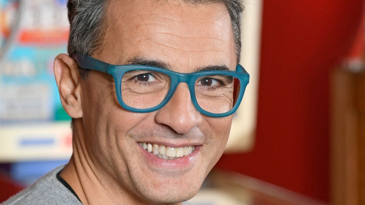 Qui Est L Epouse De Julien Cohen C'est ma femme qui l'a recrutée » : les confidences de Julien Cohen sur sa  collaboration avec son ex-femme - Voici