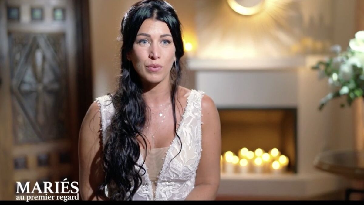 Maries Au Premier Regard Sandy Sandy (MAPR 6) : l'ex-épouse d'Alexandre dévoile les clichés de sa première  union - Voici