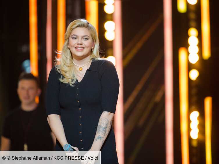 « J'ai eu le seum » : Louane se confie sur la rivalité entre les membres du jury de The Voice Kids
