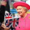 Mort d’Elizabeth II : pourquoi elle ne portait que des couleurs très vives - Voici