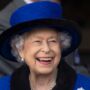Elizabeth II : qui était présent à ses côtés quand elle est morte ?