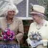 Camilla Parker-Bowles : ce surprenant cadeau que lui a fait la reine Elizabeth II pour ses fiançailles - Voici
