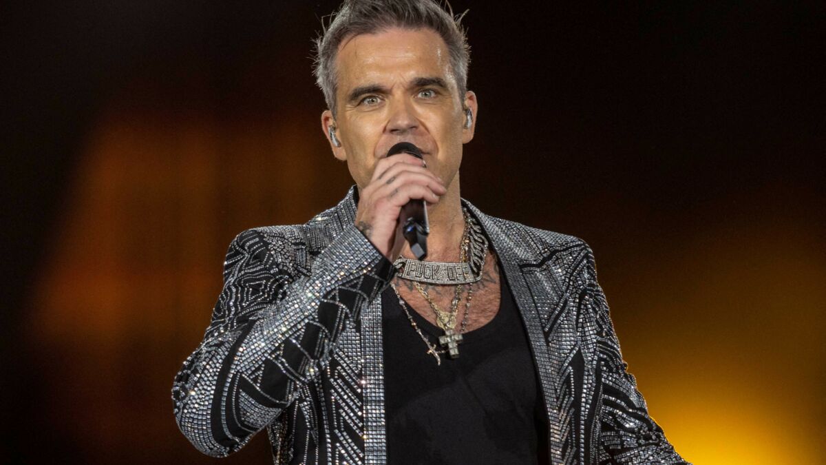 Salaire Robbie Williams Star Academy Beaucoup de larmes » : Robbie Williams se confie sur sa « maladie mentale »  - Voici
