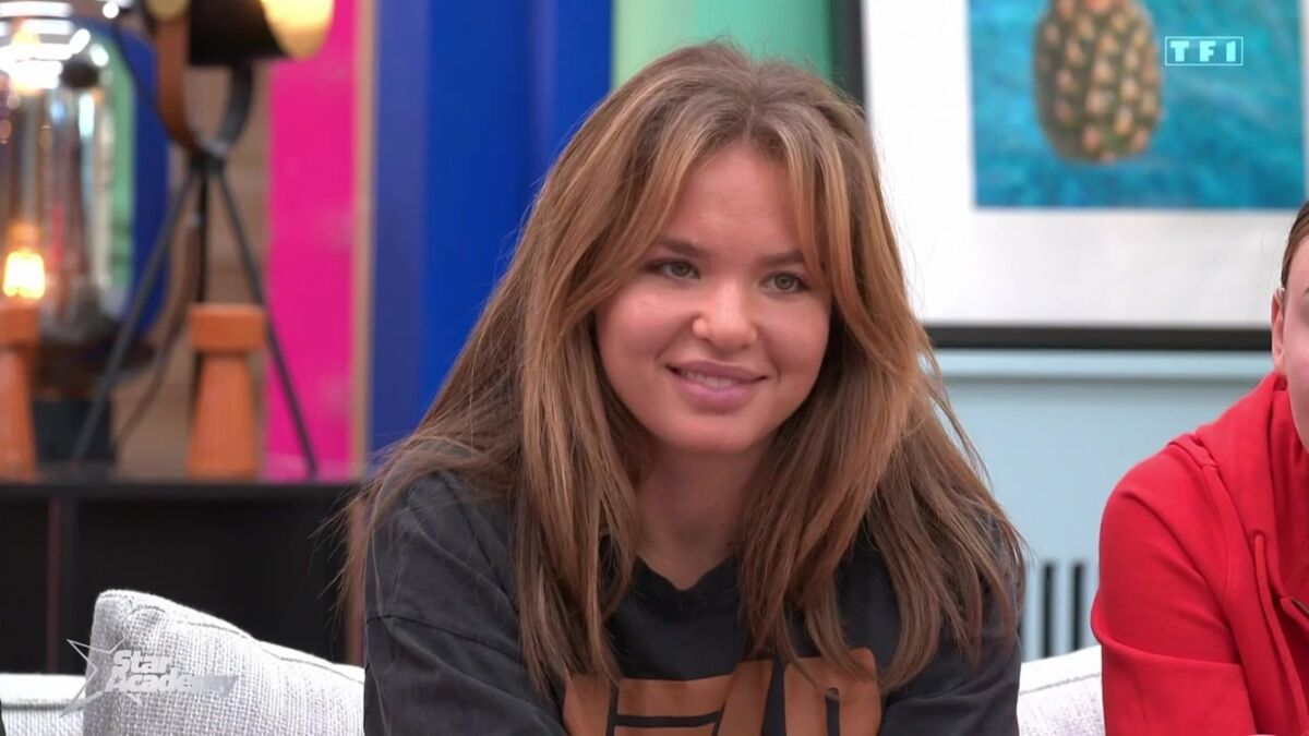 Parents De Lea Star Academy Léa (Star Academy) : l'étonnante réponse de la production lorsqu'elle a  voulu appeler Ahcène - Voici