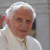 Benoît XVI « gravement malade » : le pape François partage des mauvaises nouvelles de son prédécesseur - Voici