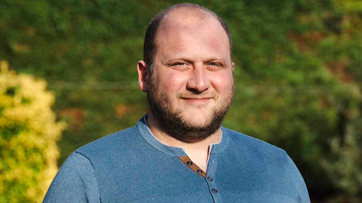 Portrait L amour Est Dans Le Pré 2023 L'amour est dans le pré 2023 : qui est Joris, l'agriculteur complexé par  son poids ? - Voici