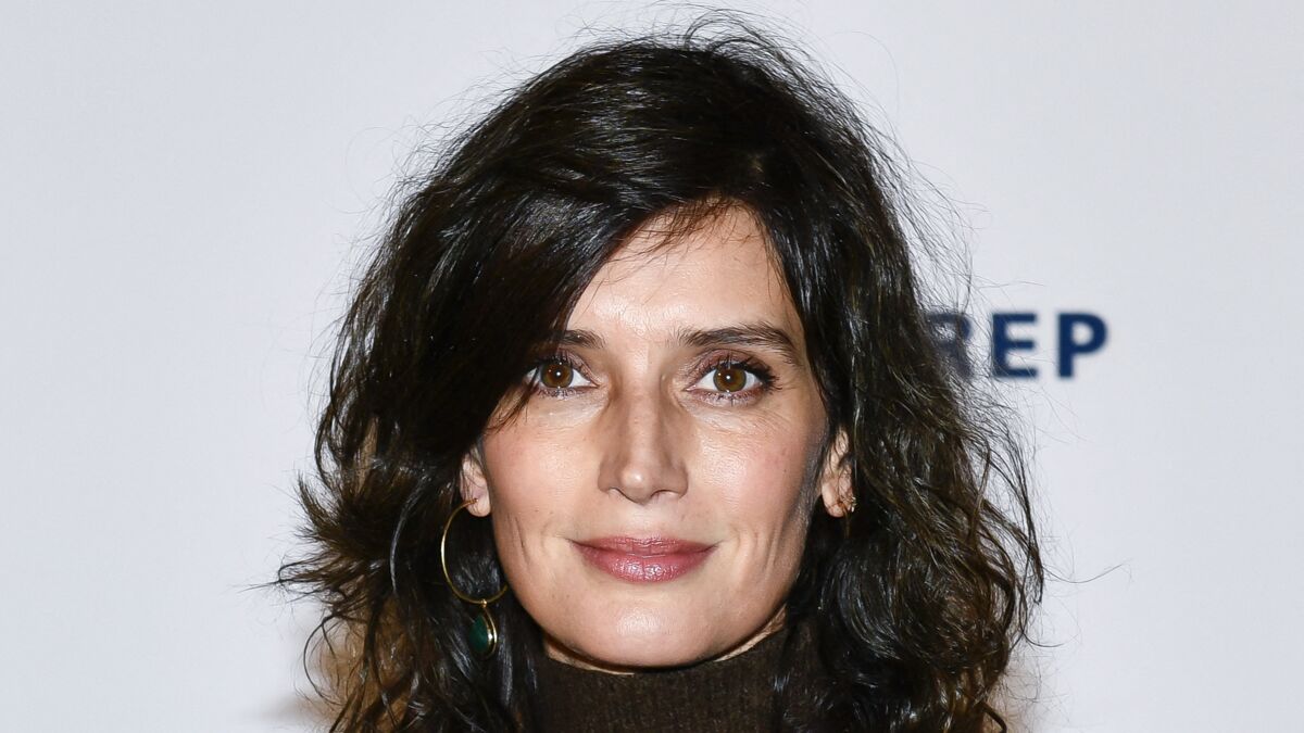 Films Et Séries Tv Avec Hélène Seuzaret Le Crime lui va si bien (France 2) : qui est Hélène Seuzaret qui incarne le  personnage de Céline Richer? - Voici