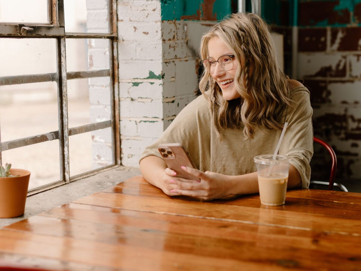 Heure miroir 09h09 : message des anges, amour, décisions importantes… découvrez sa signification