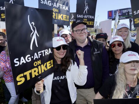 Fran Drescher, Olivia Wilde, Susan Sarandon... Des acteurs soutiennent la grève des scénaristes et manifestent à Los Angeles