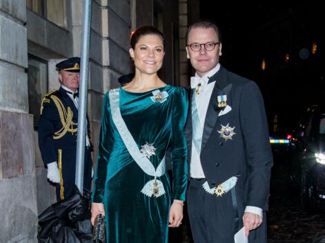 Victoria et Daniel de Suède assistent avec le roi Carl XVI Gustaf et la reine Silvia au gala annuel de l'Académie suédoise