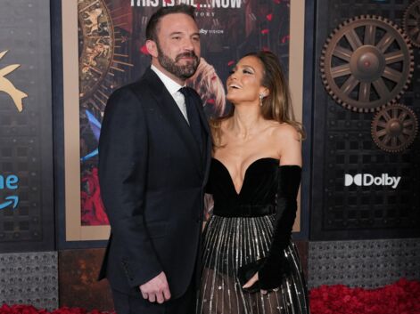 Jennifer Lopez et Ben Affleck complices et amoureux à l'avant-première de This is me Now